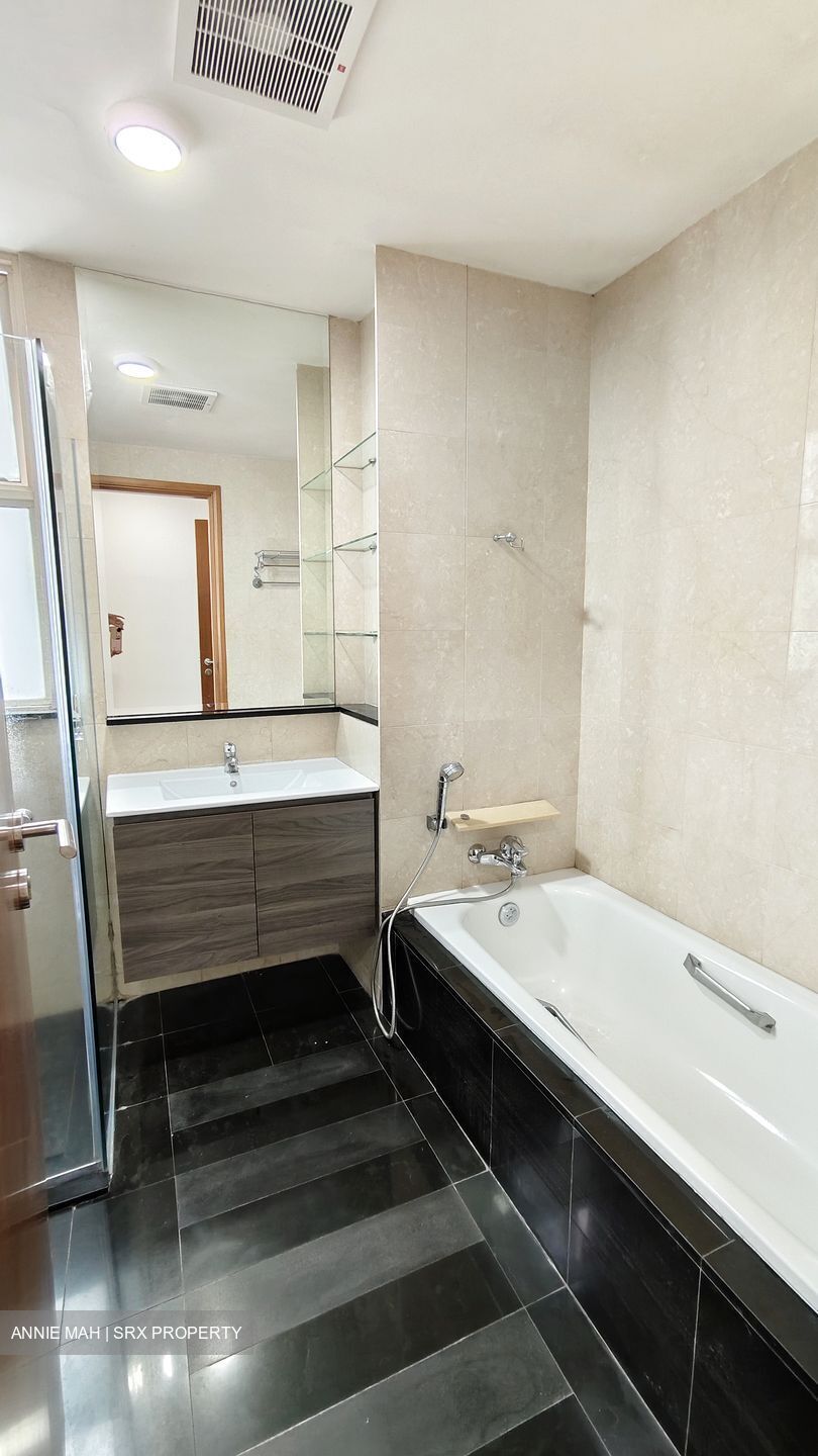 SunGlade (D19), Condominium #551616181